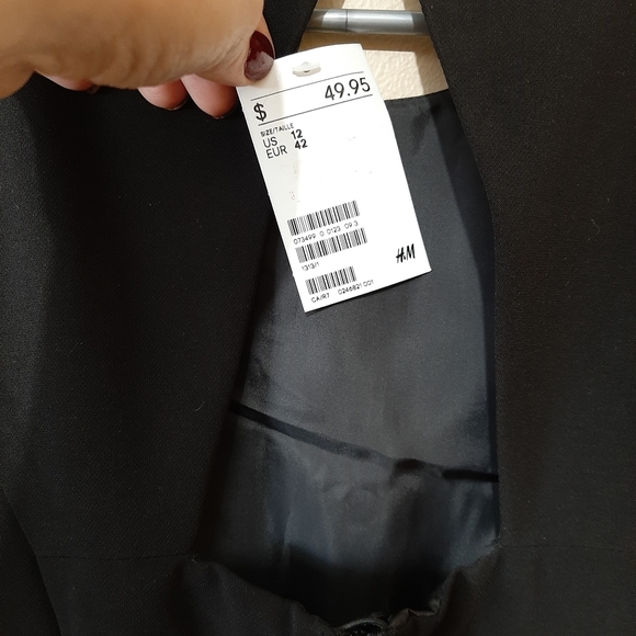 NWT H&M Black Dress With Beaded Neckline - Picture 6 of 7